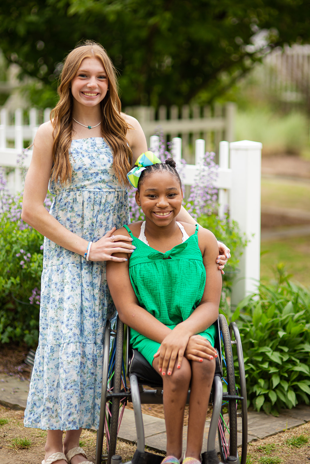 AnnaLee and Lily Dobson